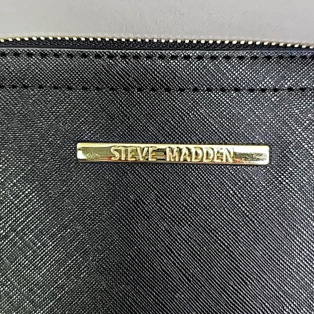 STEVE MADDEN ▪︎ BLACK CROSSBODY PURSE - Picture 5 of 9